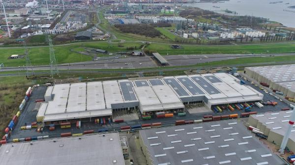 Luchtfoto 2020_Deurganck Logistic Center_Helexia_02011-min.jpeg