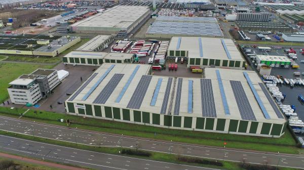 Luchtfoto 2020_Orion Cargo Center_Helexia_0036-min.jpeg